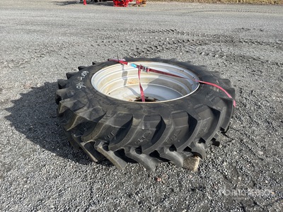 Petlas 420/85R38 Wheels (Unused)