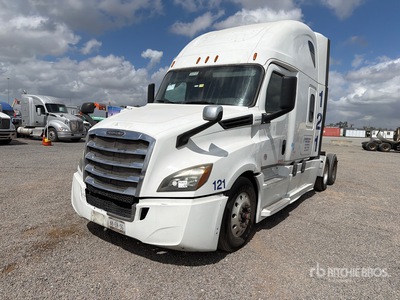 2019 Freightliner Cascadia 126 6x4 T/A Sleeper Truck Tractor