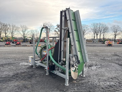 2023 Fliegl Tapir 375 Separatore letame