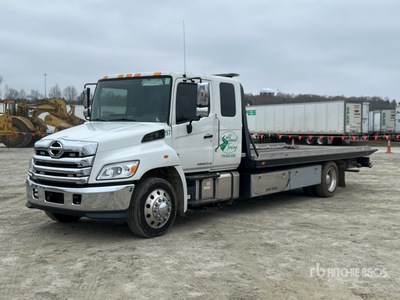 2025 Hino L6 4x2 Extended Cab Rollback Truck