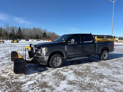2019 Ford F-250 XLT 4x4 Crew Cab Pickup