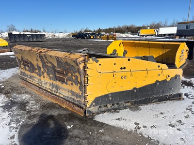 Metal Pless Blade-MaxxPro 26 ft Hydraulic Reversing Schneepflug - Fits Wheel Loader