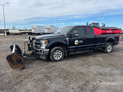 2022 Ford F-250 XLT 4x4 Extended Cab Pickup