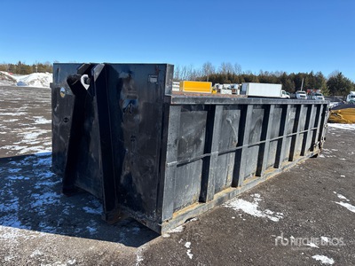 2014 20 ft Roll-Off Container