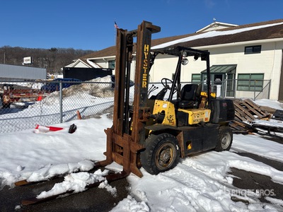 1996 Hyster H80XL 8600 lb Forklift (Inoperable)