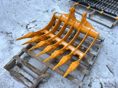 2026 GIYI 32 in Rastrello per escavatore - Fits Cat 305 (Unused)