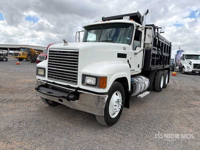 2013 Mack CHU613 6x4 T/A Dump Truck
