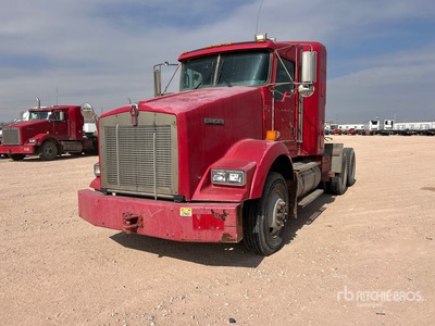 2014 Kenworth T800 6x4 T/A Sleeper Truck Tractor