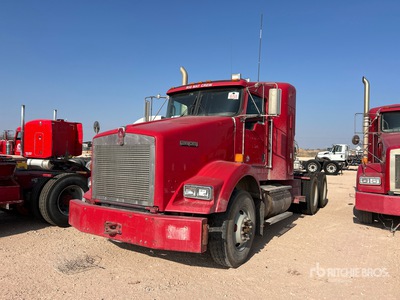 2015 Kenworth T800 6x4 Cabeza Tractora Cabina Dormitorio