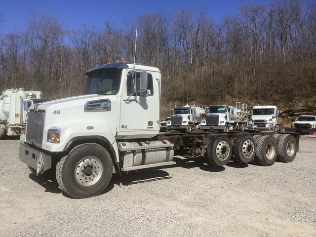2016 Western Star 4700 10x4 Cab and Chassis 2016 Western Star 4700 10x4 Cab and Chassis