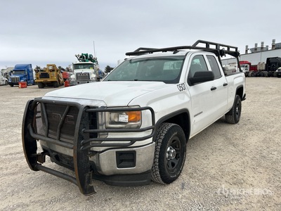 2015 GMC Sierra 1500 4x2 Extended Cab Pickup