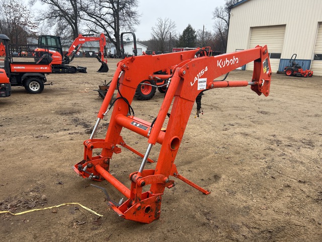 Kubota LA1154A Front Loader Attachment