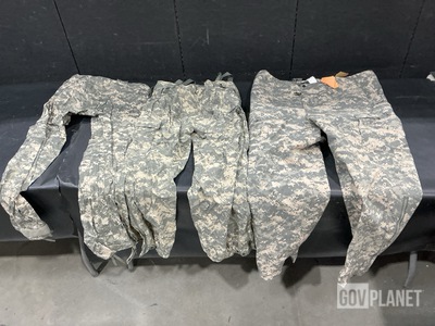 (100) Assorted Pairs of Trousers