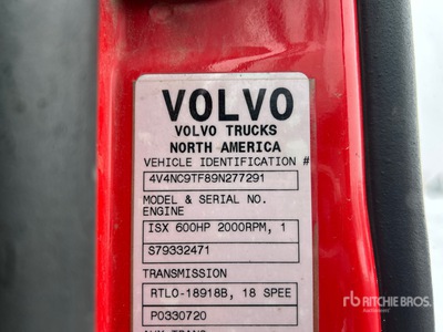 2009 Volvo VNL 6x4 T/A Slaapcabine Trekker