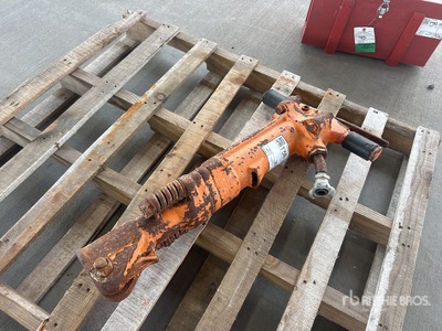 Pneumatic Demolition Breaker