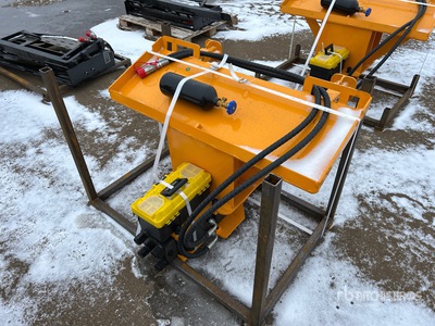 2026 GIYI GY-AD680 8 in スキッドステア付属部品 (Unused)