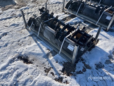 Quantity of (8) 2026 GIYI VCA-8 Mini Excavator Attachments - Fits Cat 301 (Unused)