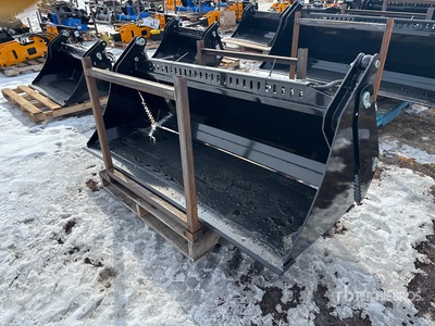 2026 GIYI GY-KH72F 72 in Multi-Purpose スキッドステア用バケット (Unused)