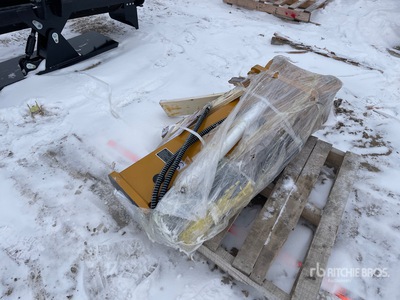 2026 GIYI GY-SB45 25 in Silent Hydraulic Breaker (Unused)