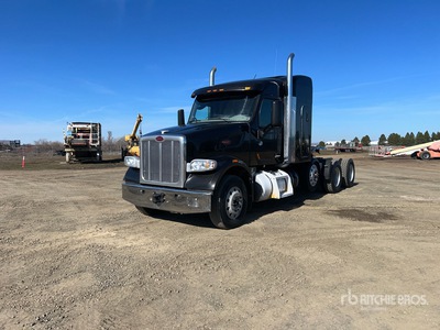2020 Peterbilt 567 8x4 4-Achs Sattelzugmaschine mit Schlafkabine