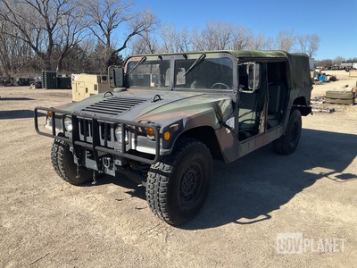 1988 AM General M1097R1 HMMWV 4 Door Soft Top w/Truck Body