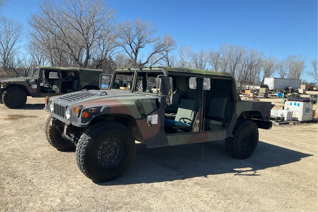 AM General M1097R1 HMMWV 4 Door Soft Top w/Truck Body