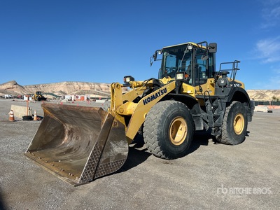 2018 Komatsu WA380-8 Wheel Loader