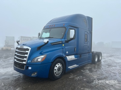 2019 Freightliner Cascadia 126 6x4 T/A Sleeper Truck Tractor