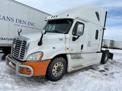 2016 Freightliner Cascadia 125 6x4 Tracteur Routier Couchette