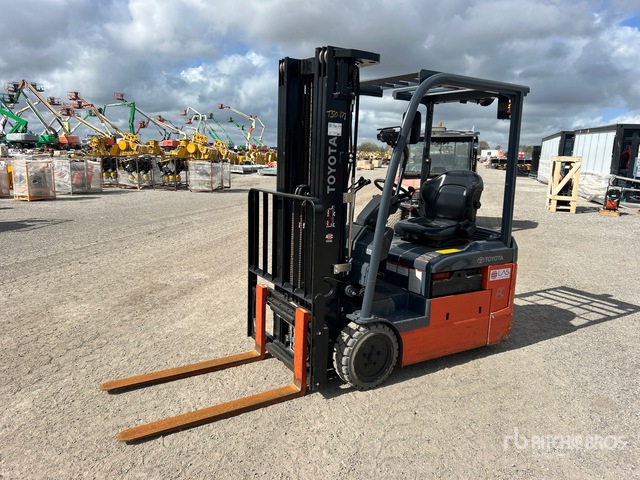 Toyota 8FBE15U 22600 lb Electric Forklift