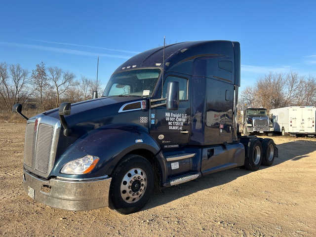 2018 Kenworth T680 6x4 T/A Sleeper Truck Tractor