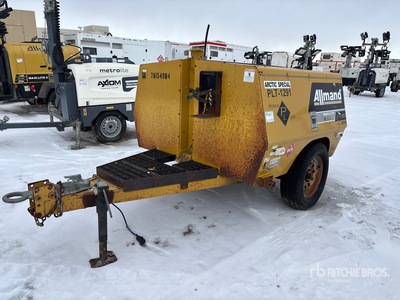 2013 Allmand Max Lite V 20 kW Wieża oświetleniowa (Inoperable)