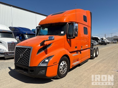 2023 Volvo VNL860 6x4 T/A Sleeper Truck Tractor