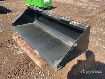 2025 72 in Skid Steer Bucket (Unused)