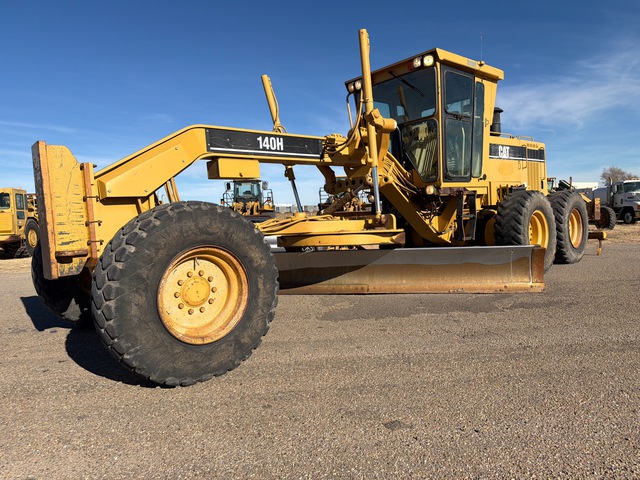 2000 Cat 140H Motor Grader