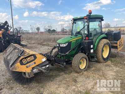 2020 John Deere 4052R 4WD ユーティリティトラクター
