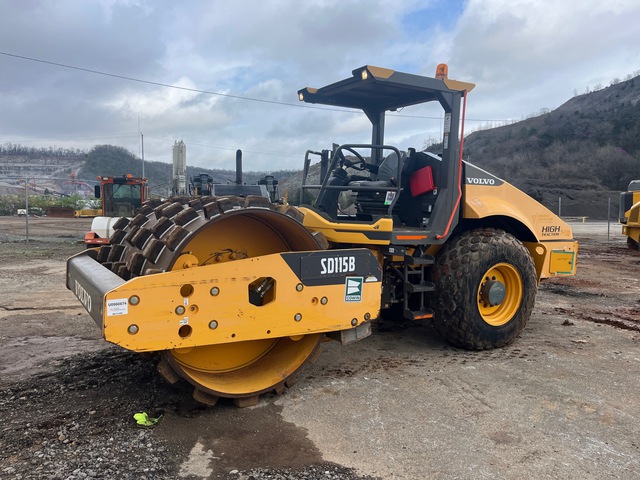 2018 Volvo SD115B Smooth Drum Compactor