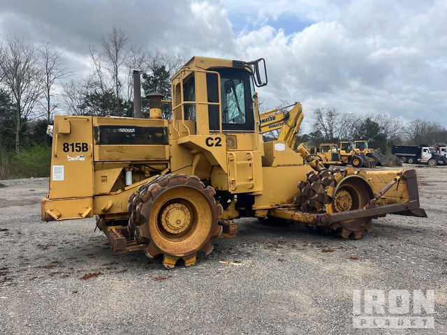 1987 Cat 815B Soil Compactor in Huntsville, Alabama, United States ...
