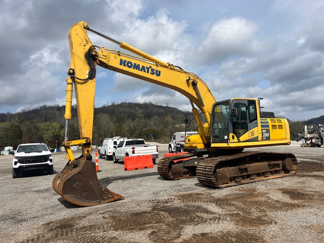 2017 Komatsu PC290LC-11 Tracked Excavator