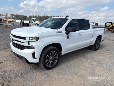 2020 Chevrolet Silverado 1500 4x4 Crew Cab Pickup