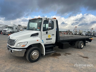 2010 Hino 268 4x2 Rollback Truck