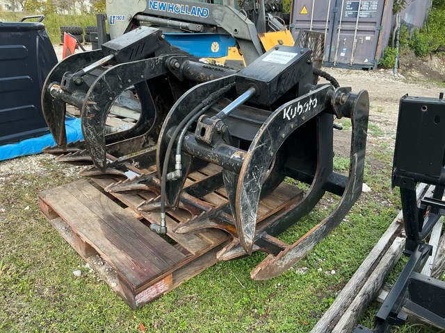 Land Pride RG3068 68 in Skid Steer Grapple