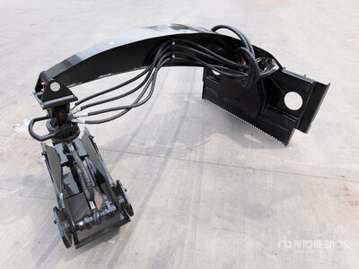 2026 GIYI GY-RG63 2200 lb Rotating Pinza per mini pala (Unused)