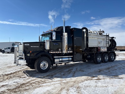 2013 Custom Vac Services on 2013 Western Star 4900SA 8x6 Sleeper Vacuum Excavator Truck