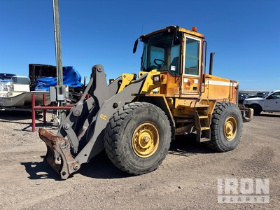 Volvo L90D Wiellader