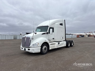 2017 Kenworth T680 6x4 Tracteur Routier Couchette