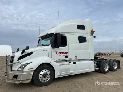 2020 Volvo VNL 6x4 T/A Sleeper Truck Tractor