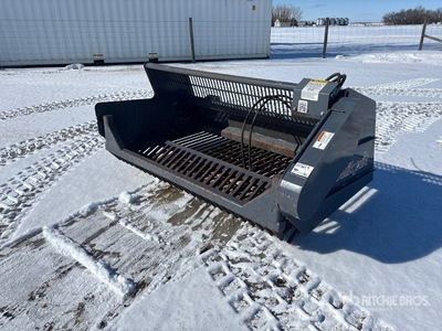 Loftness 840B Kwik pik 84 in Rock Picker