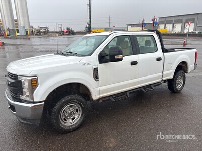 2018 Ford F-250 XL 4x4 Crew Cab Pickup