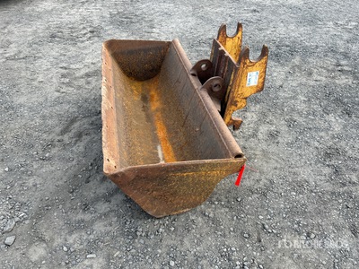 59 in Cleanup Excavator Bucket